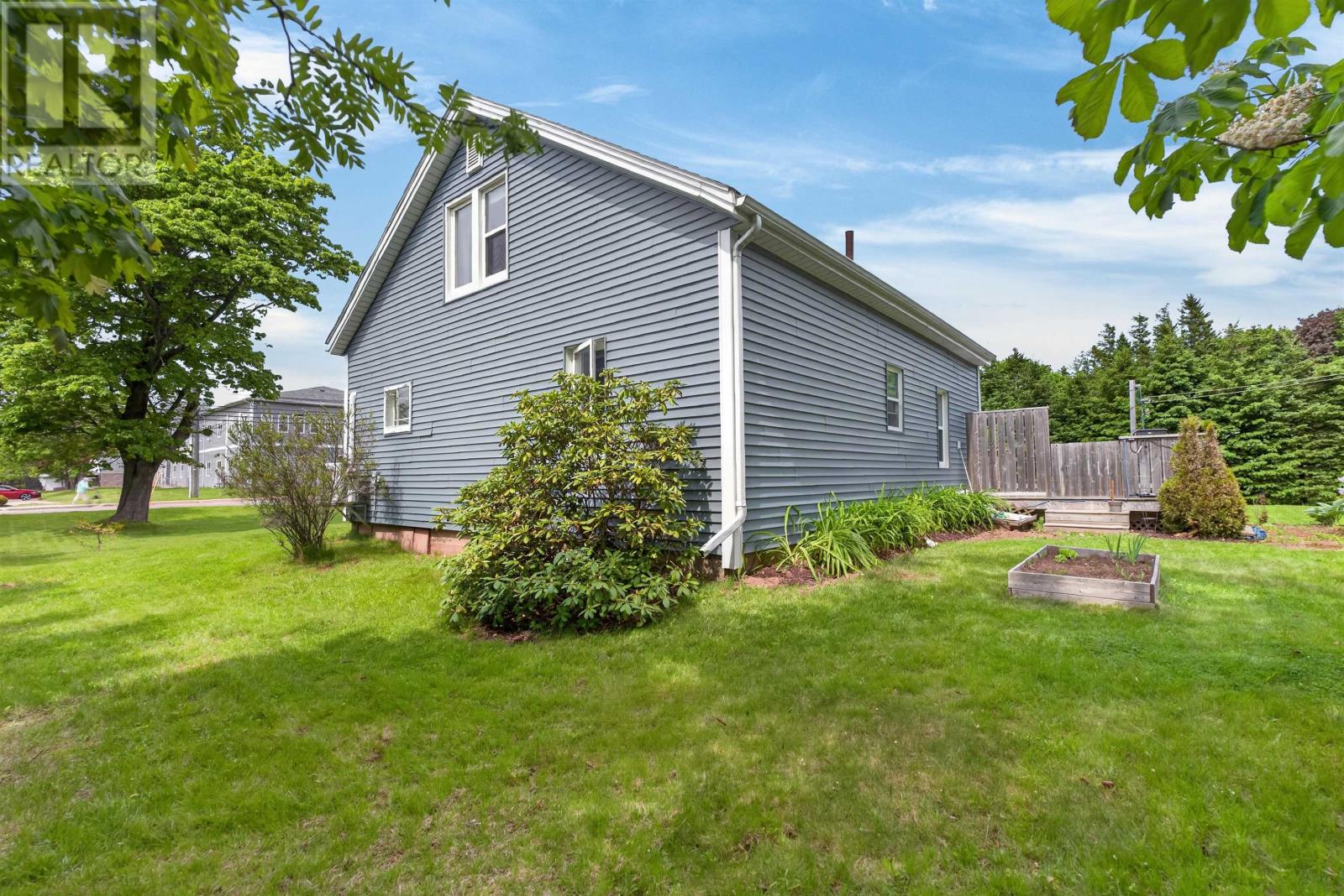 164 Belvedere Avenue, Charlottetown, Prince Edward Island  C1A 2Z1 - Photo 5 - 202614378