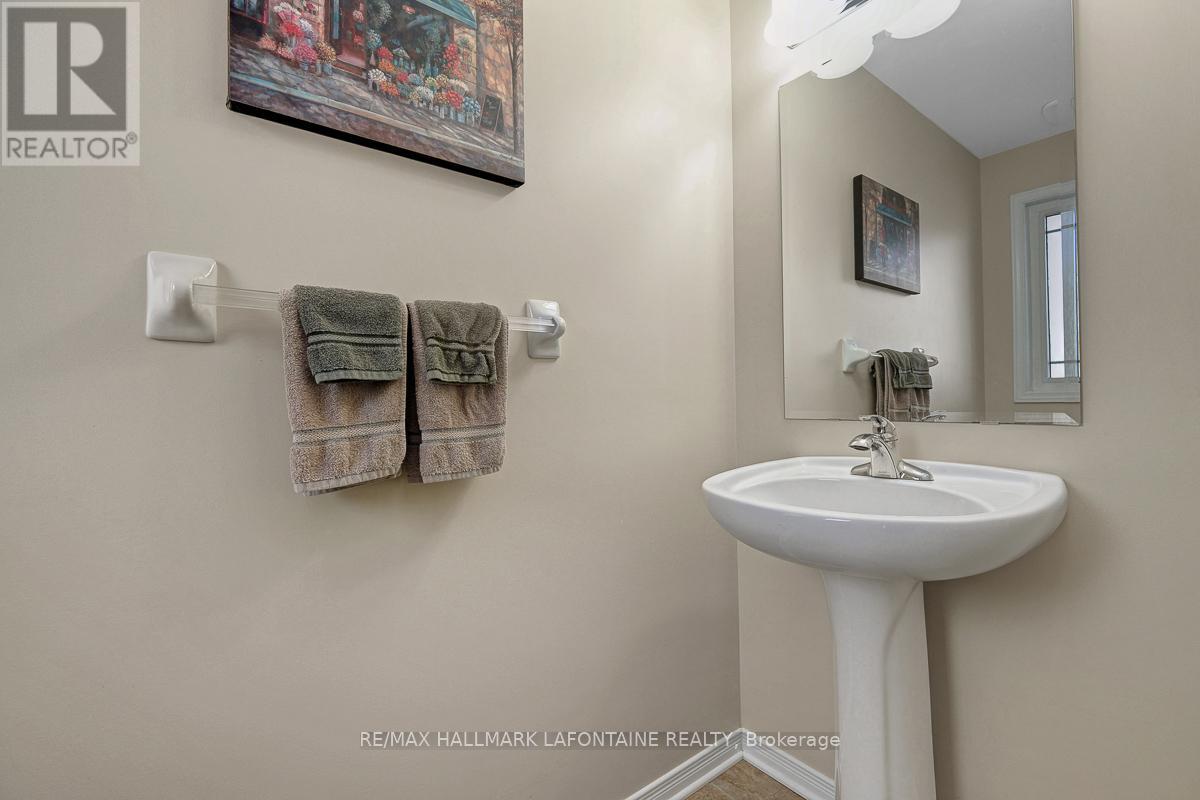 417 June Court, Ottawa, Ontario  K1W 0E3 - Photo 15 - X13443858