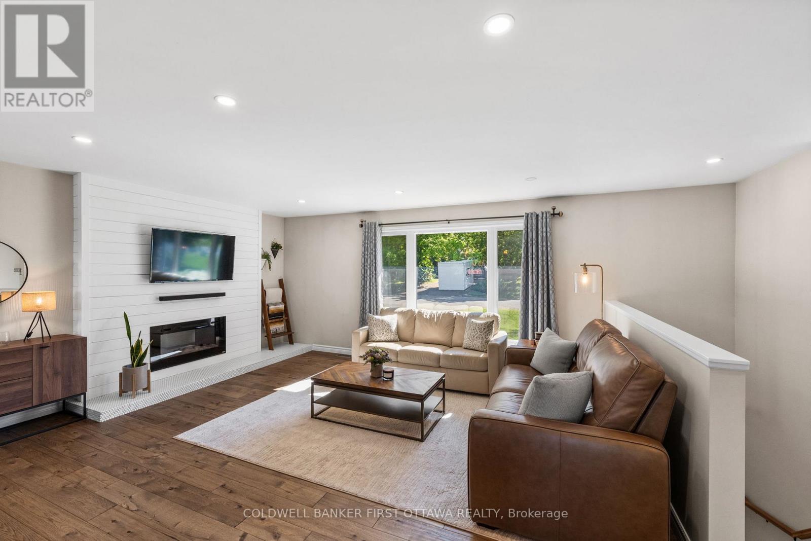 5276 Hillcrest Drive, Ottawa, Ontario  K4M 1E9 - Photo 7 - X13443932