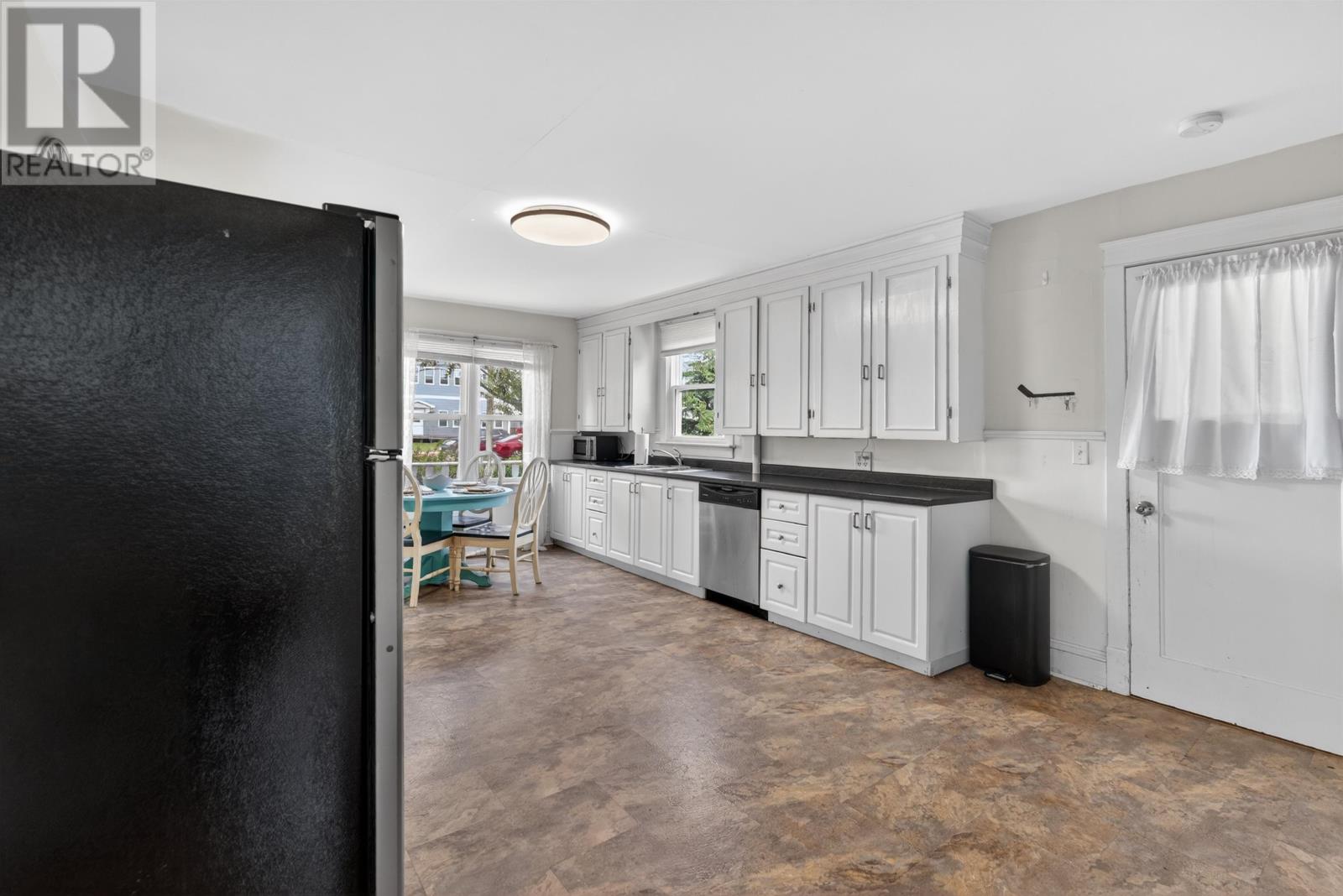 164 Belvedere Avenue, Charlottetown, Prince Edward Island  C1A 2Z1 - Photo 14 - 202614378