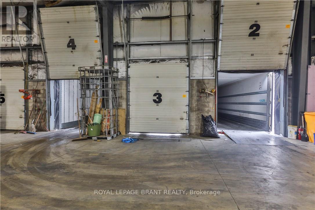 35 Sharp Road, Brantford, Ontario  N3T 5L8 - Photo 19 - X12717542