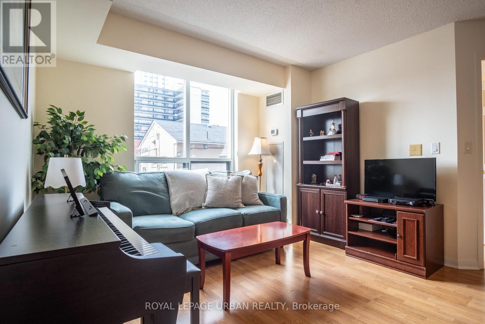 201 - 5940 Yonge Street, Toronto, Ontario  M2M 4M6 - Photo 5 - C13443896