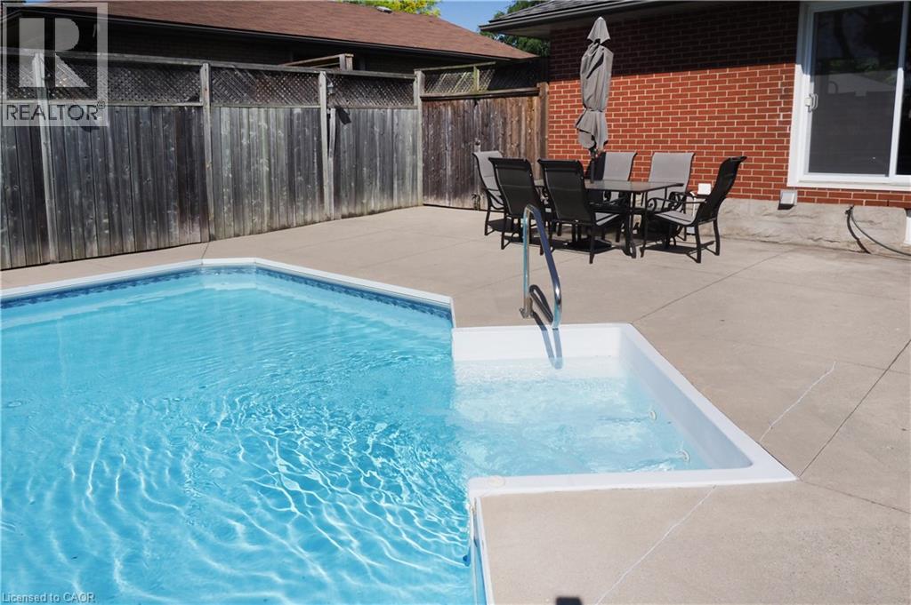 26 Woodhaven Road, Kitchener, Ontario  N2C 1T6 - Photo 33 - 40836680