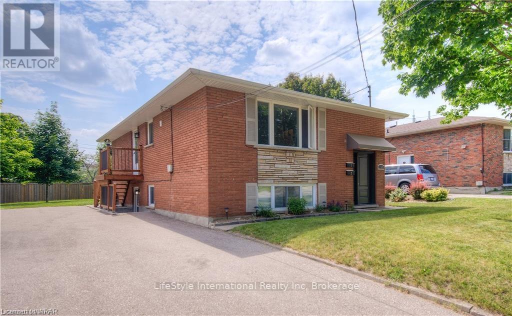 62 Scenic Drive, Kitchener, Ontario  N2A 2P6 - Photo 4 - X13443898