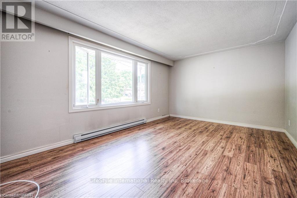 62 Scenic Drive, Kitchener, Ontario  N2A 2P6 - Photo 8 - X13443898