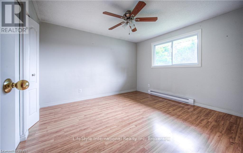 62 Scenic Drive, Kitchener, Ontario  N2A 2P6 - Photo 9 - X13443898