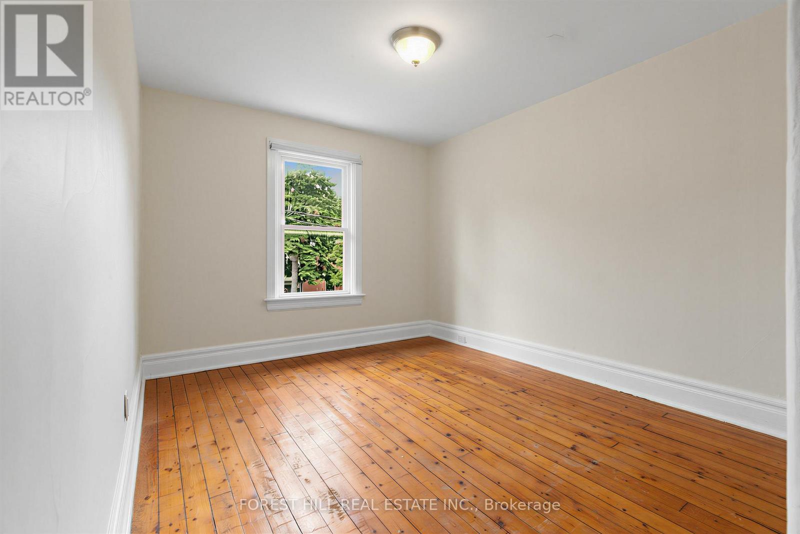 12 Osborne Avenue, Toronto, Ontario  M4E 3A9 - Photo 22 - E13443872