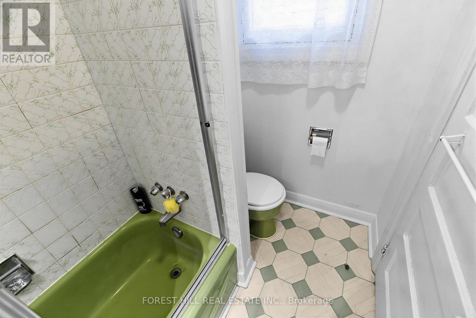 12 Osborne Avenue, Toronto, Ontario  M4E 3A9 - Photo 28 - E13443872