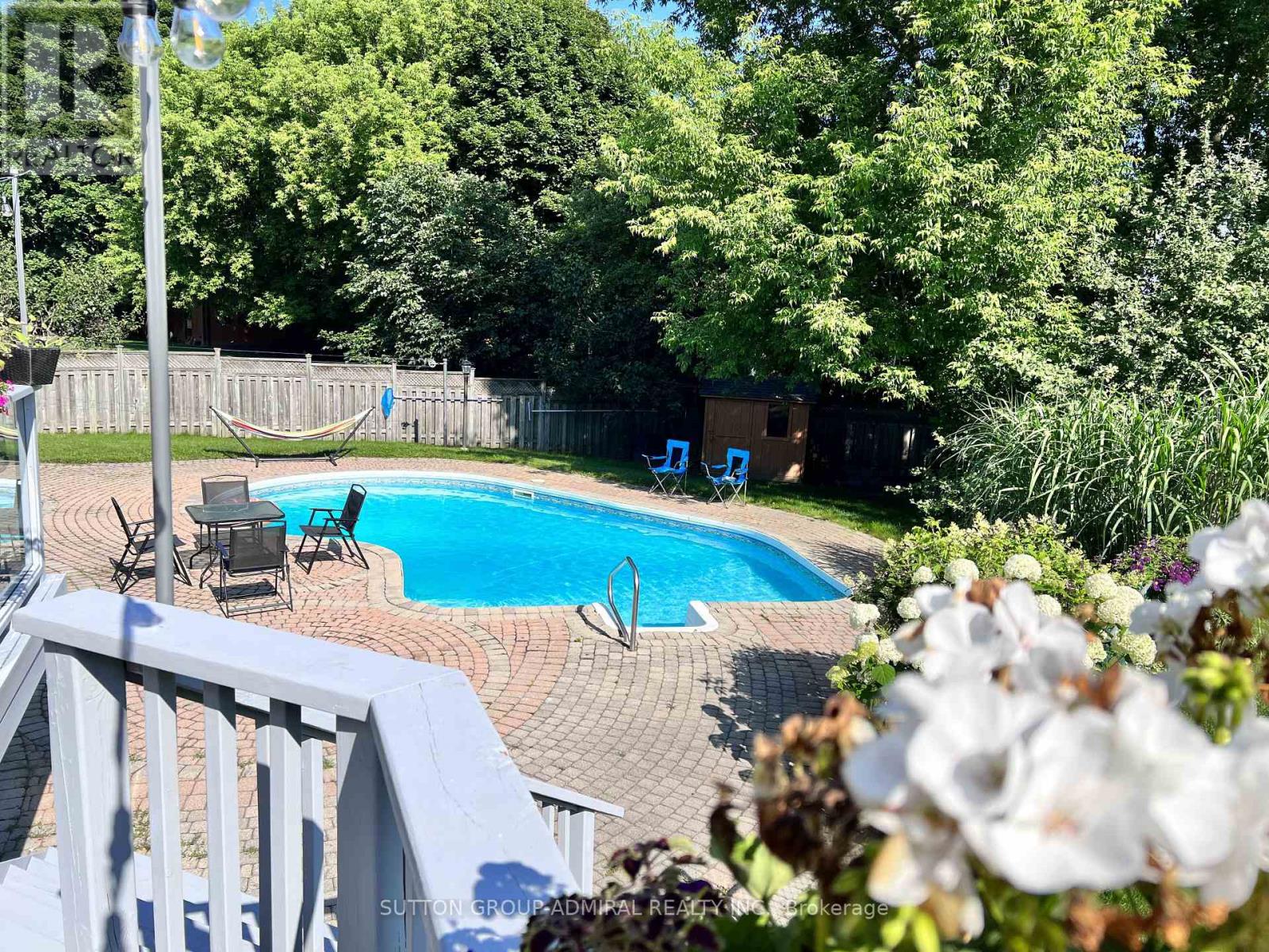 60 Maple Way, East Gwillimbury (Sharon), Ontario  L0G 1V0 - Photo 40 - N13443908