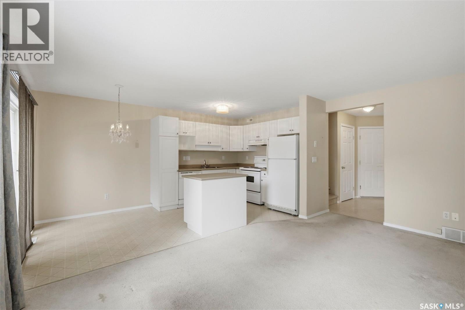 40 425 Bayfield Crescent, Saskatoon, Saskatchewan  S7V 1E6 - Photo 5 - SK039388