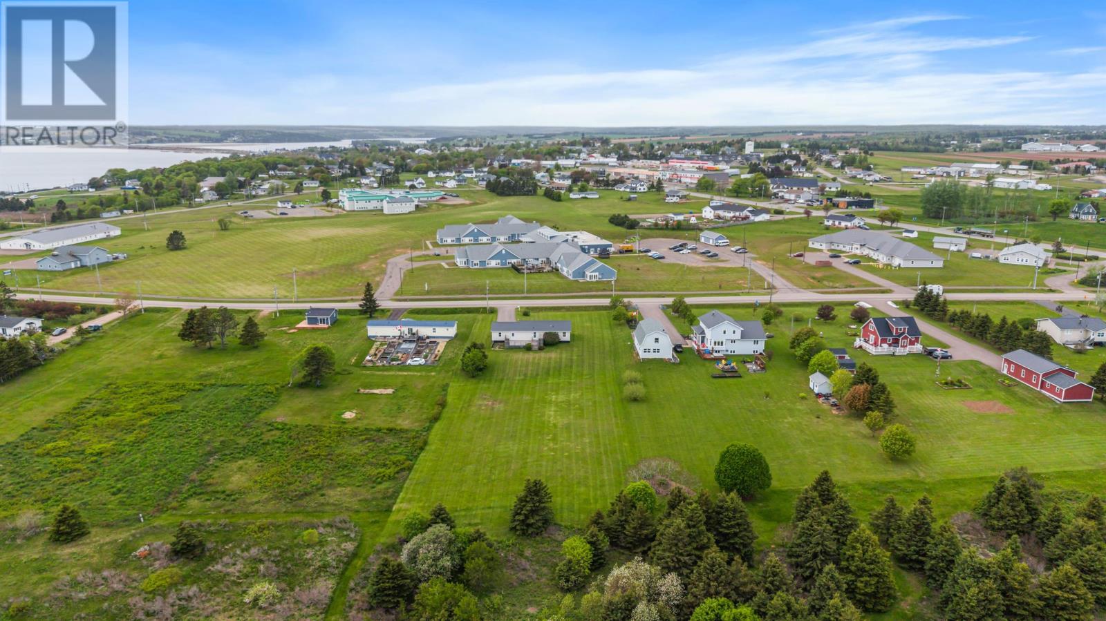 19 Macphee Avenue, Souris, Prince Edward Island C0A 2B0 - Photo 34 - 202605196