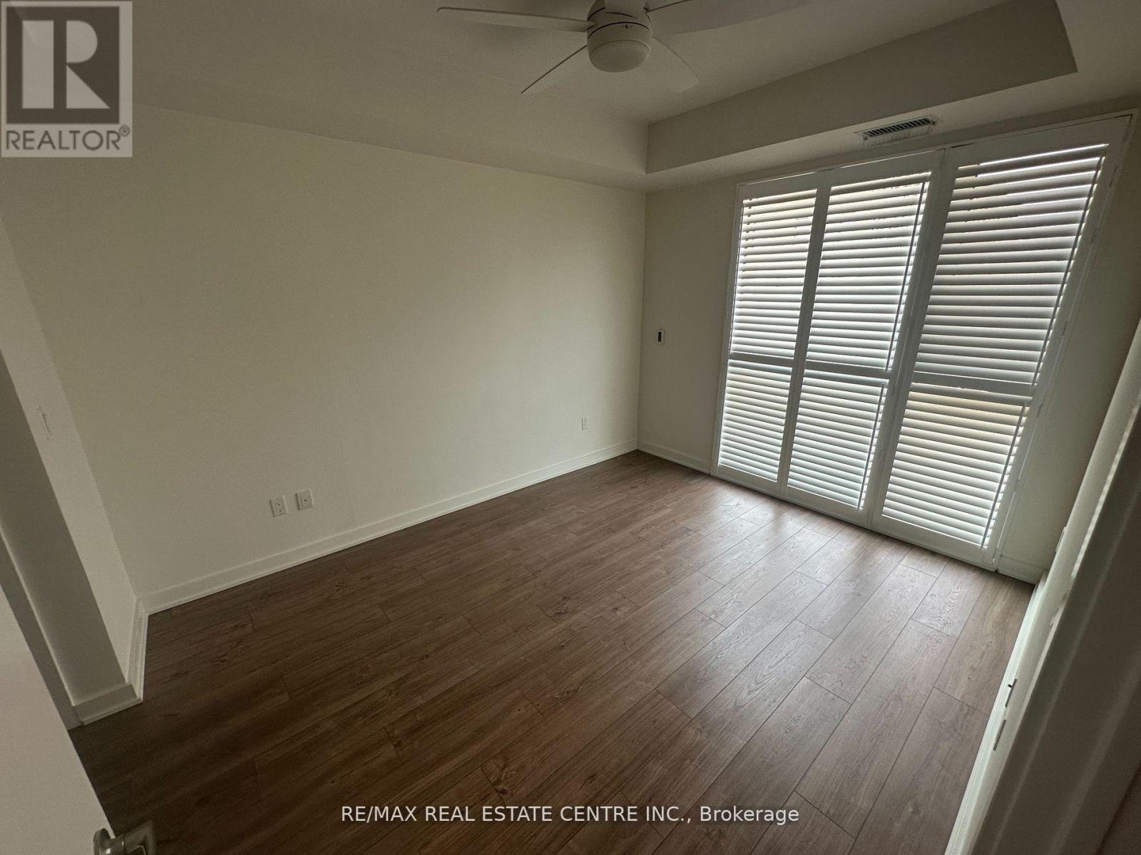 107 - 150 Sabina Drive, Oakville, Ontario  L6H 0W3 - Photo 18 - W13443904