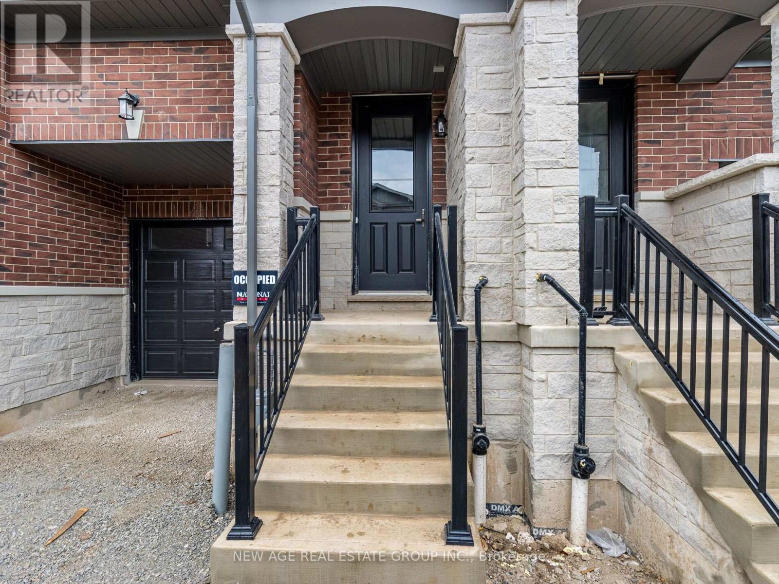 1419 Oakmont Common, Burlington, Ontario  L7P 0V8 - Photo 2 - W13443912