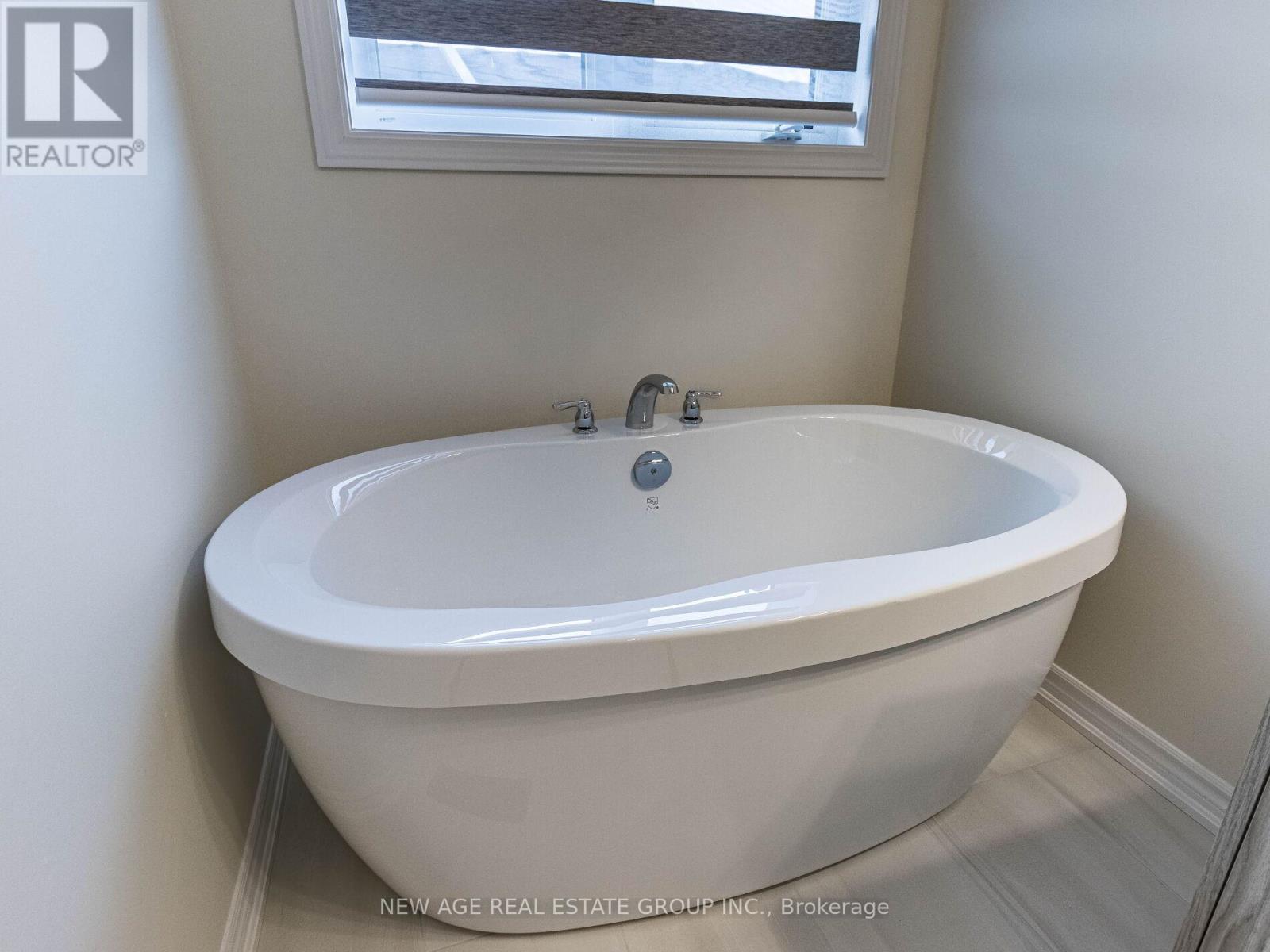1419 Oakmont Common, Burlington, Ontario  L7P 0V8 - Photo 28 - W13443912