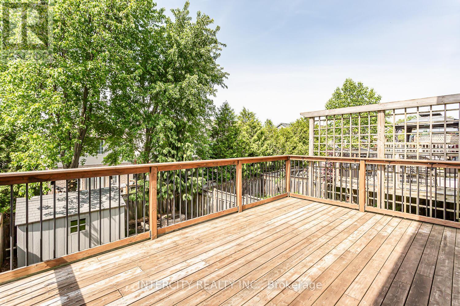 258 Mcmeeken Drive, Cambridge, Ontario  N3C 4N8 - Photo 32 - X13443950