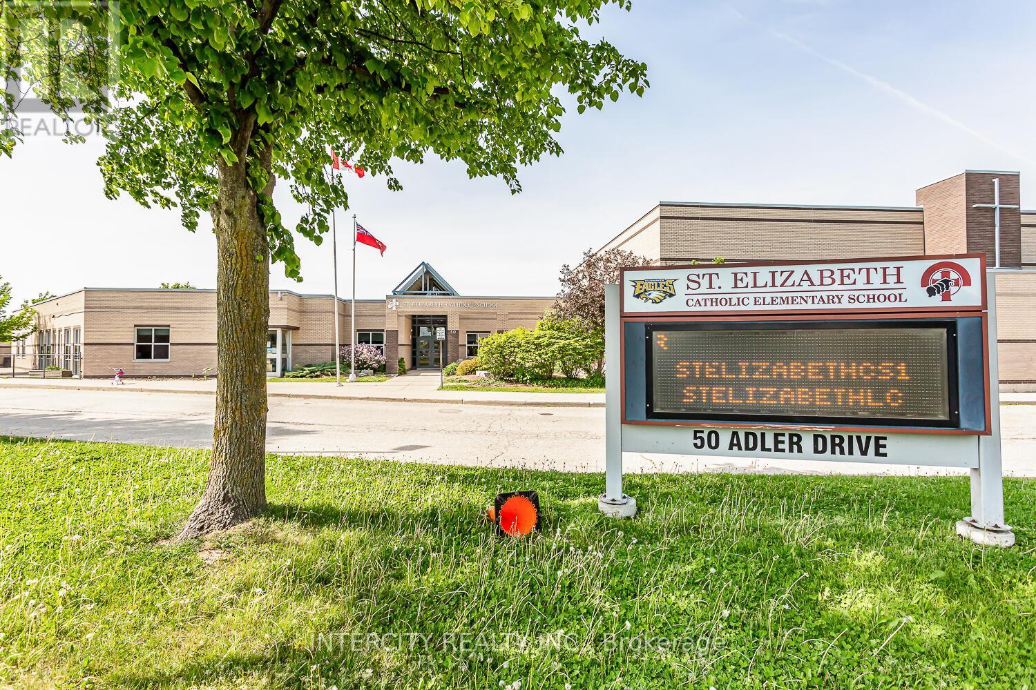 258 Mcmeeken Drive, Cambridge, Ontario  N3C 4N8 - Photo 38 - X13443950