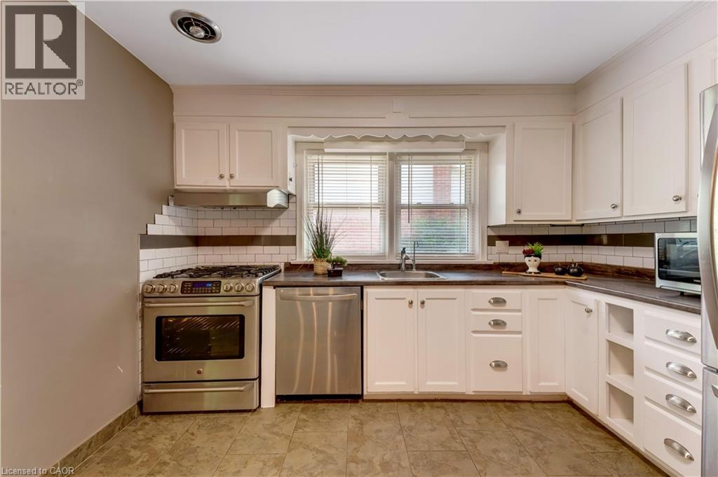 90 Arlington Boulevard, Kitchener, Ontario  N2A 2G9 - Photo 12 - 40839701