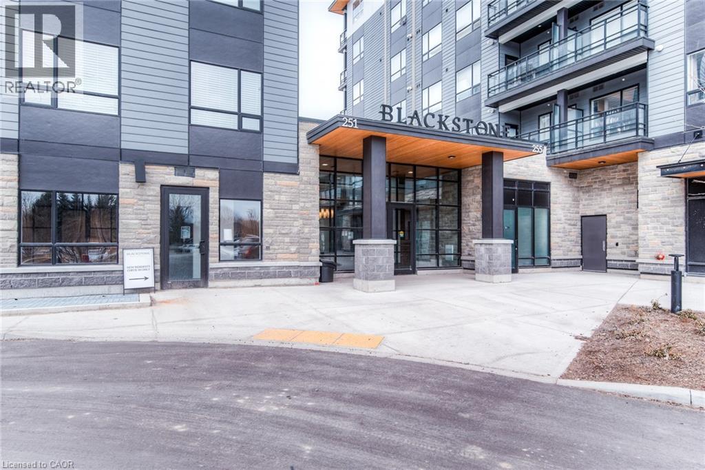 251 E Northfield Drive Unit# 108, Waterloo, Ontario  N2K 0G9 - Photo 3 - 40839142