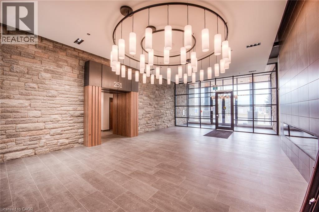 251 E Northfield Drive Unit# 108, Waterloo, Ontario  N2K 0G9 - Photo 7 - 40839142