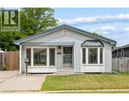 156 TRAYNOR Avenue, kitchener, Ontario