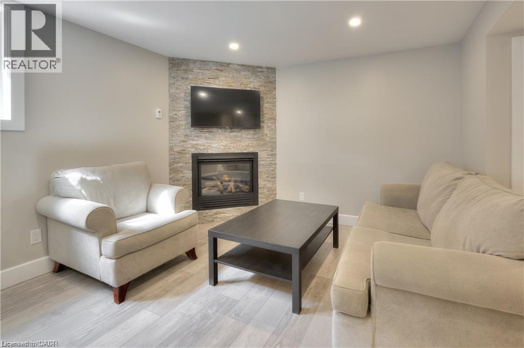 156 Traynor Avenue, Kitchener, Ontario  N2C 1W5 - Photo 17 - 40838139