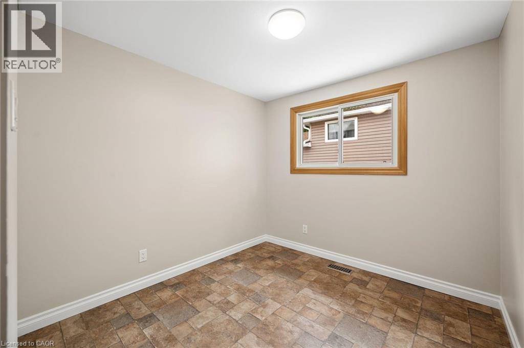 156 Traynor Avenue, Kitchener, Ontario  N2C 1W5 - Photo 38 - 40838139