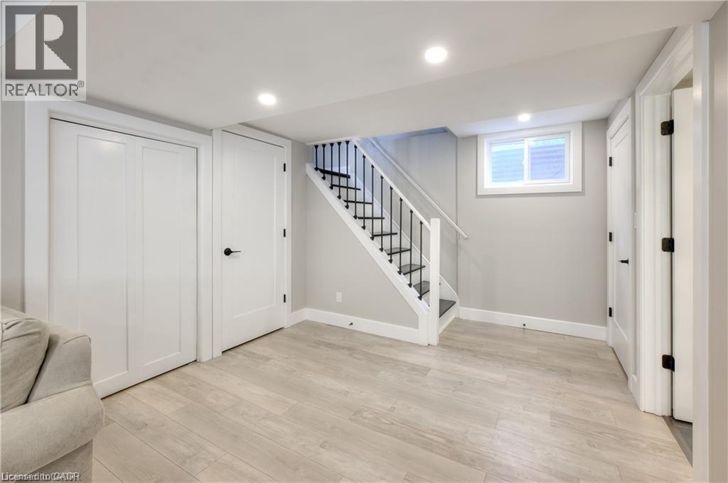 156 Traynor Avenue, Kitchener, Ontario  N2C 1W5 - Photo 7 - 40838139