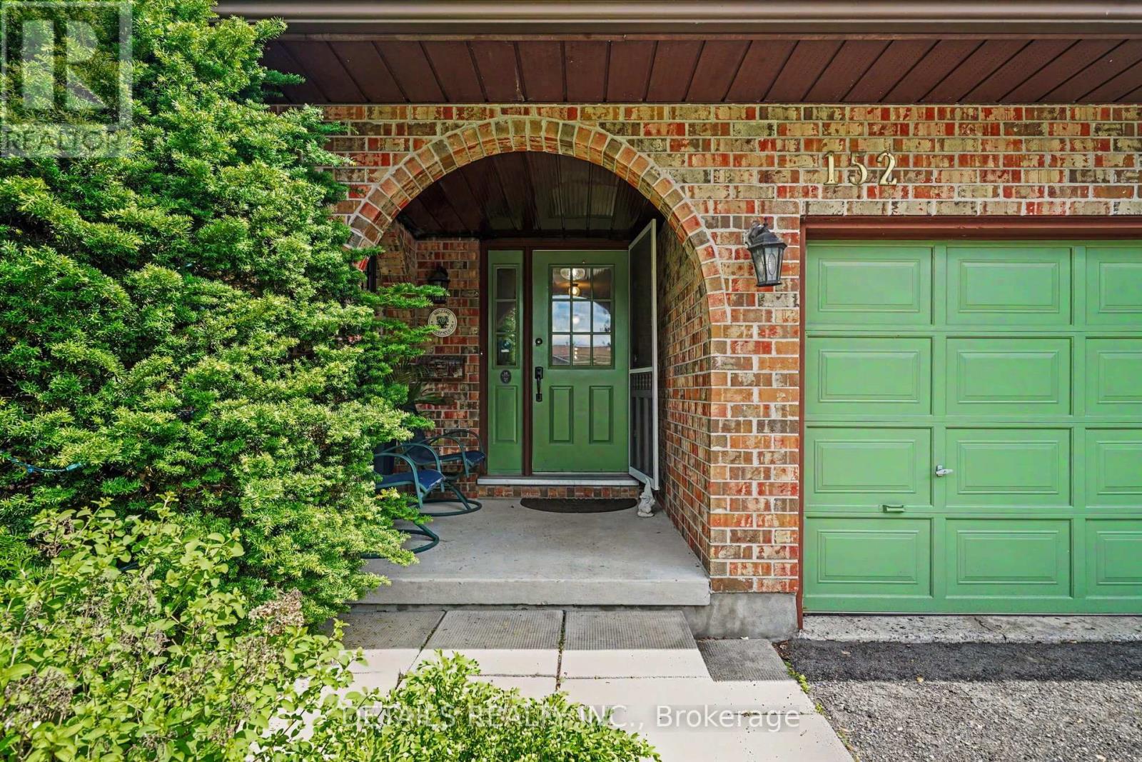 152 Foxfield Drive, Ottawa, Ontario  K2J 2T1 - Photo 5 - X13443958