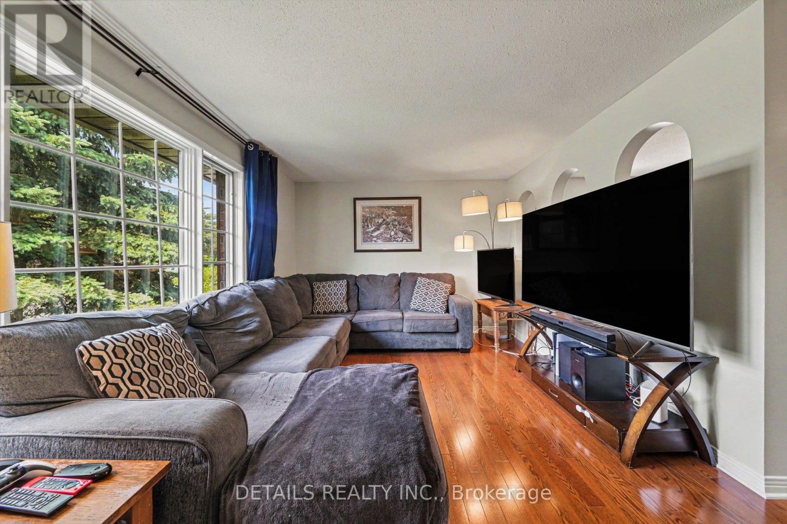 152 Foxfield Drive, Ottawa, Ontario  K2J 2T1 - Photo 8 - X13443958