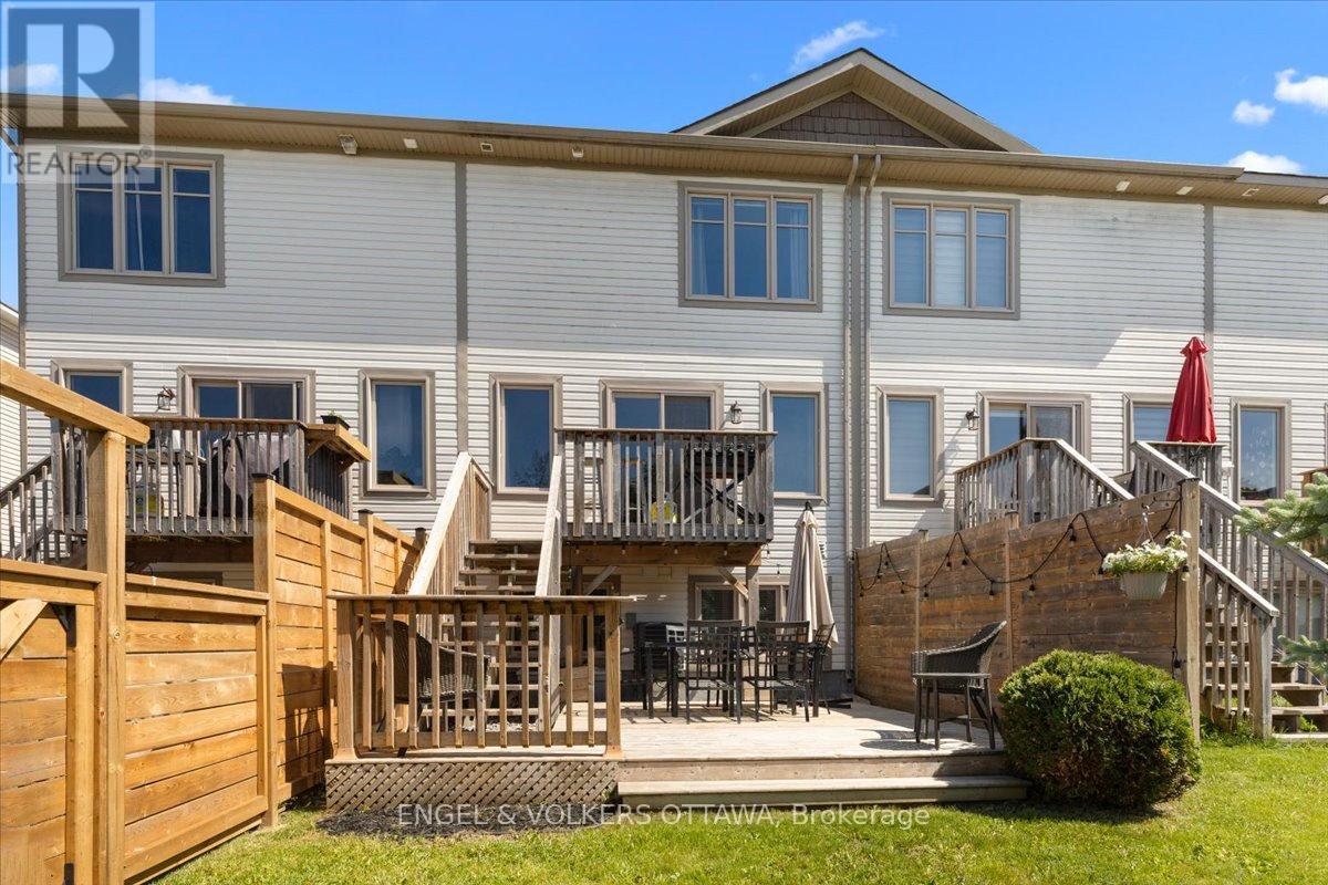 536 Stanley Brothers Street, Mississippi Mills, Ontario  K0A 1A0 - Photo 33 - X13444048