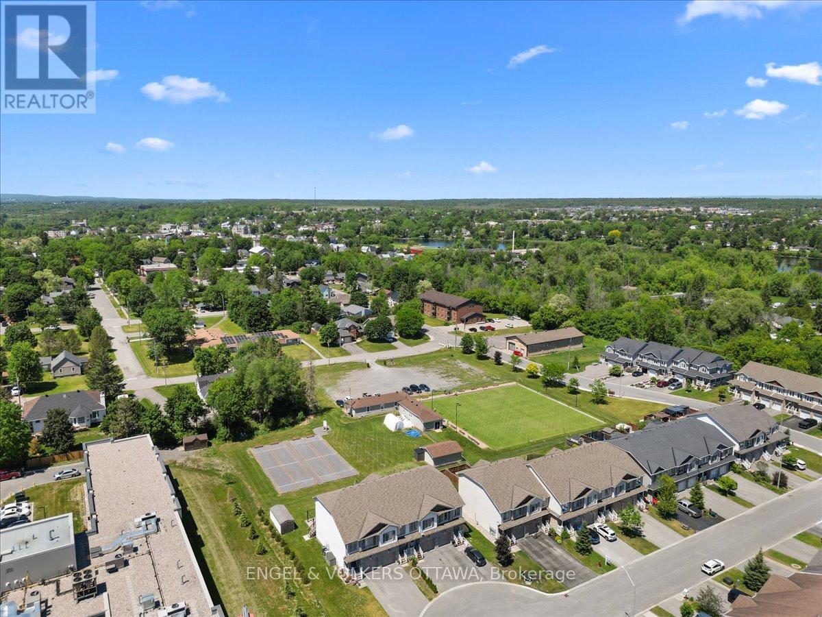 536 Stanley Brothers Street, Mississippi Mills, Ontario  K0A 1A0 - Photo 39 - X13444048