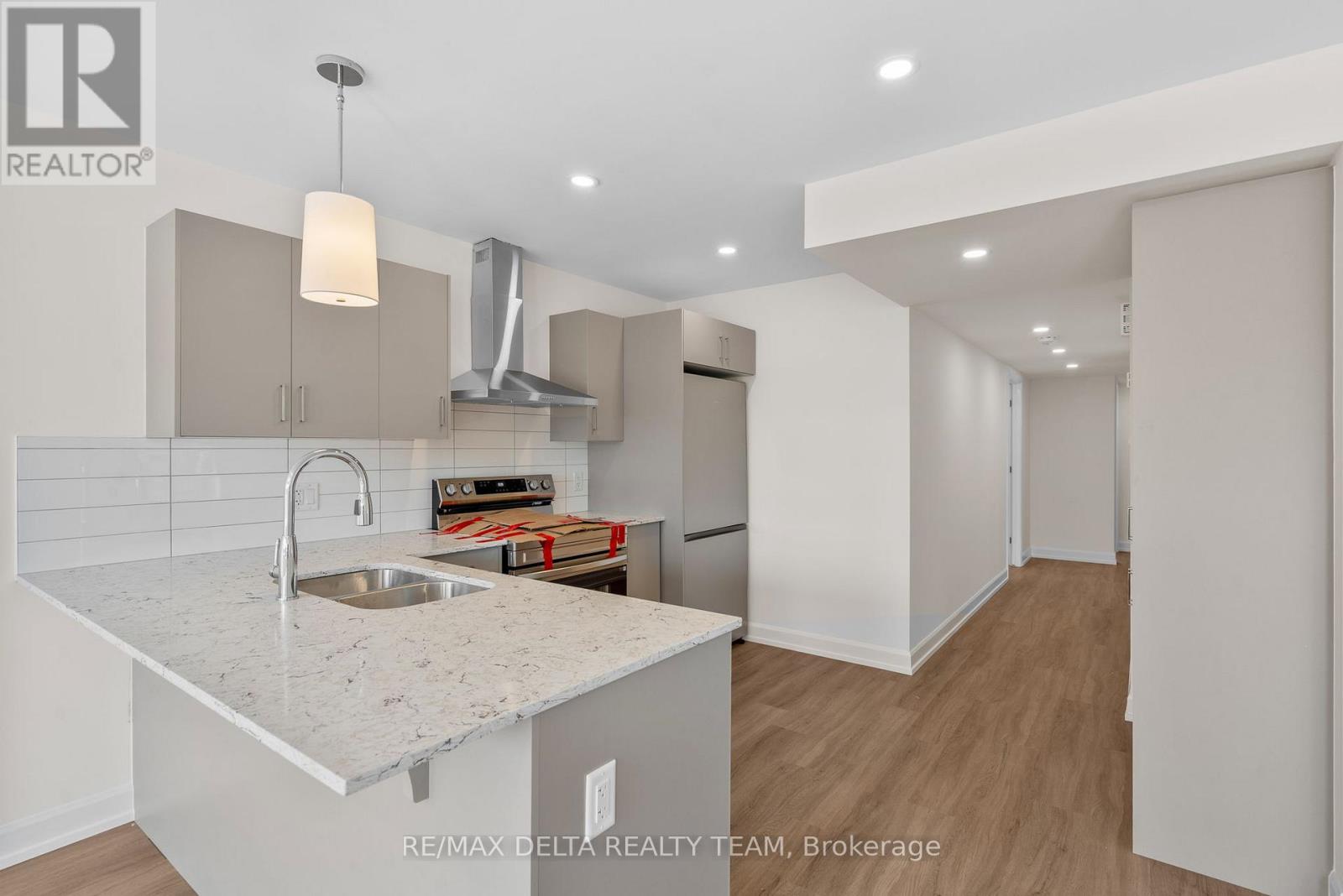 77 Granton Avenue, Ottawa, Ontario  K2G 1L2 - Photo 18 - X13444086