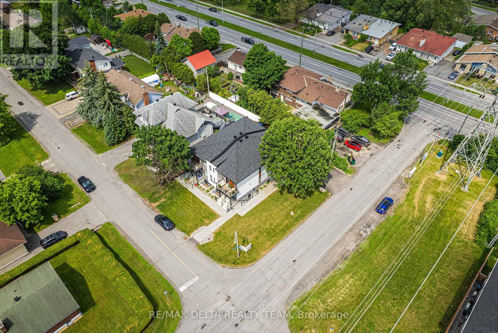 77 Granton Avenue, Ottawa, Ontario  K2G 1L2 - Photo 7 - X13444086