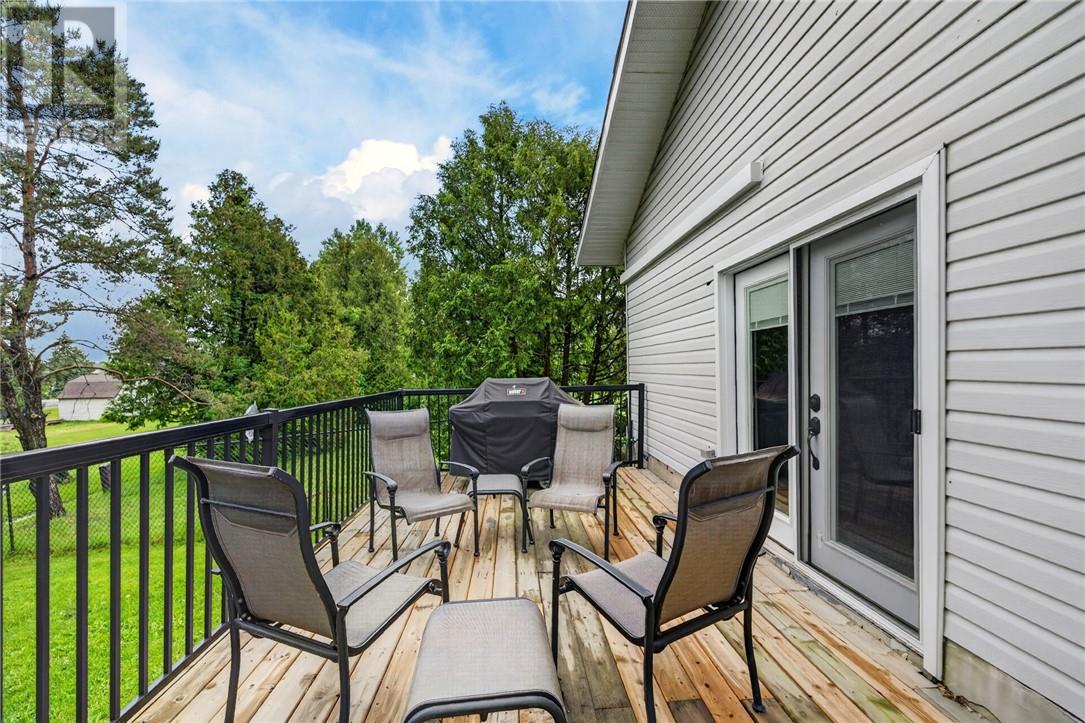 38 Laura Avenue, Lively, Ontario  P3Y 1A4 - Photo 18 - 2128524