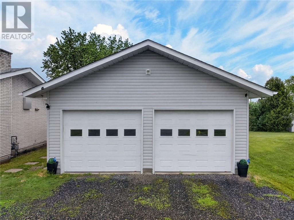 38 Laura Avenue, Lively, Ontario  P3Y 1A4 - Photo 32 - 2128524