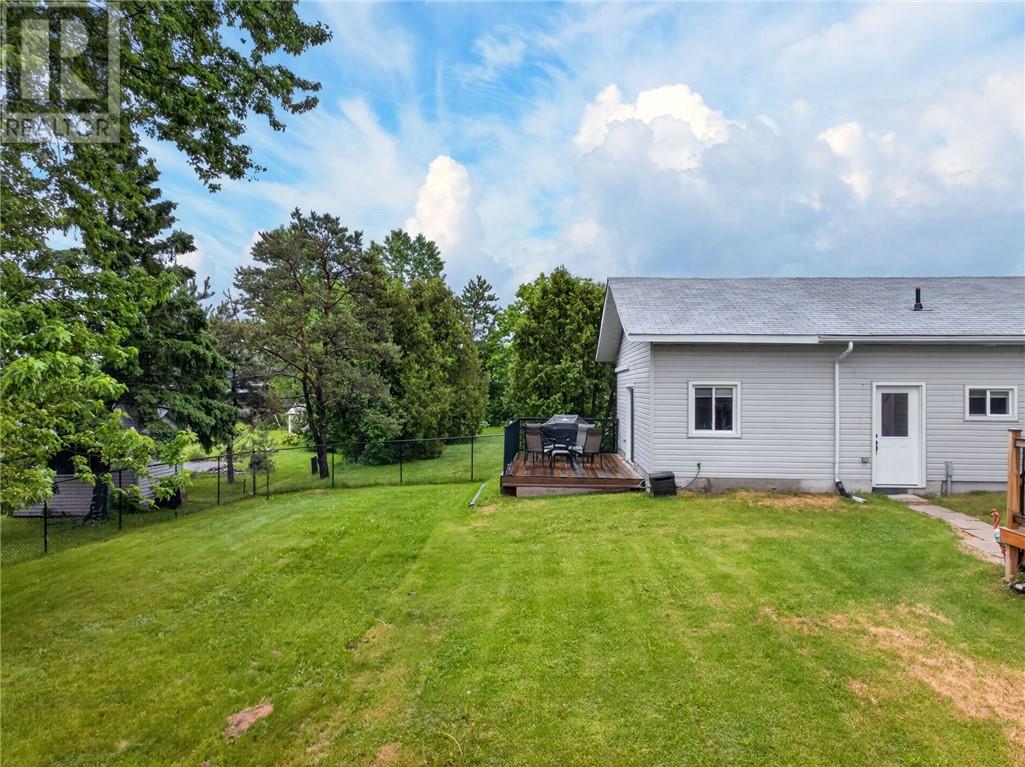 38 Laura Avenue, Lively, Ontario  P3Y 1A4 - Photo 5 - 2128524