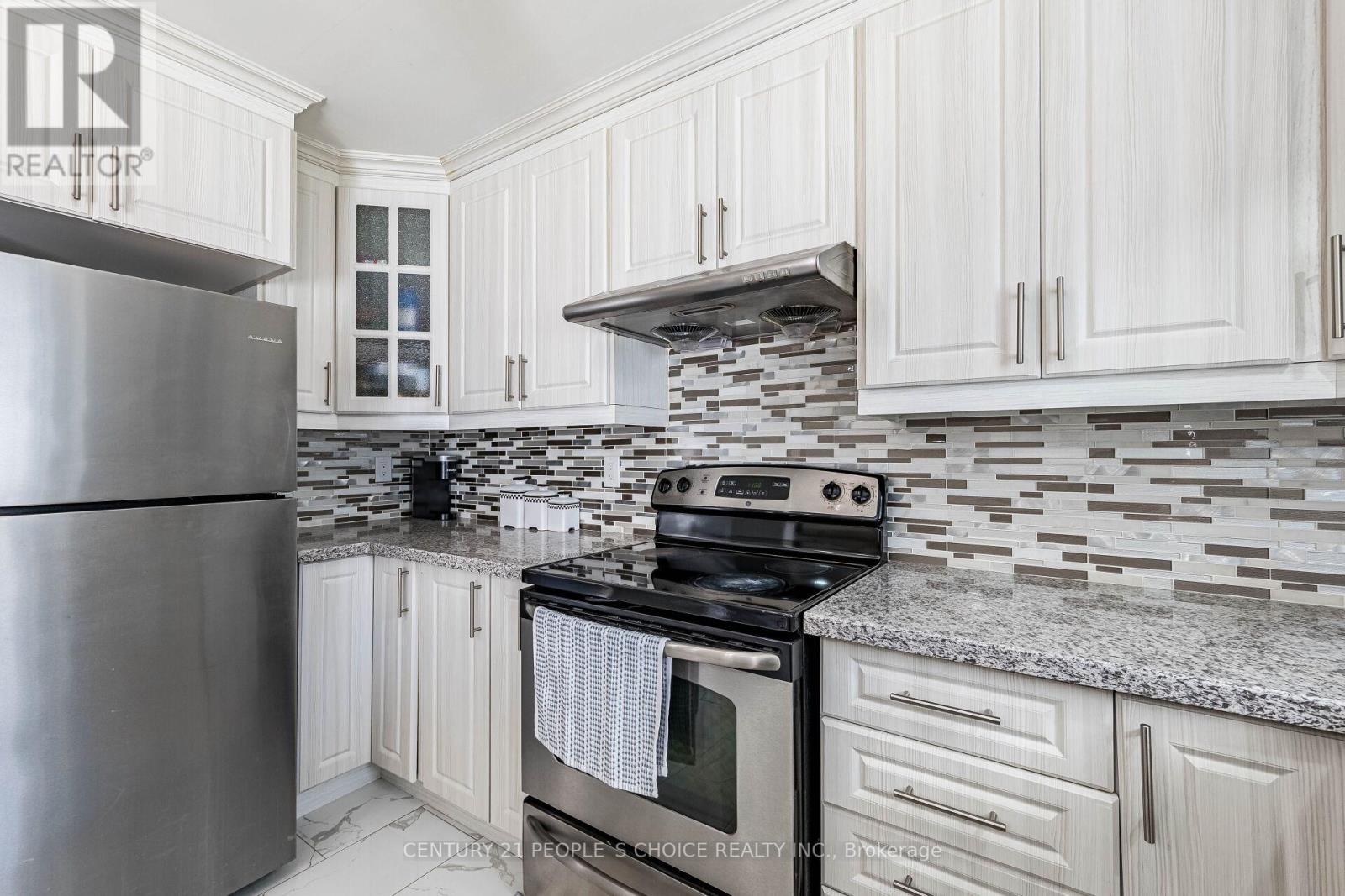 76 Wickstead Court, Brampton, Ontario L6R 1N8 - Photo 17 - W13442196
