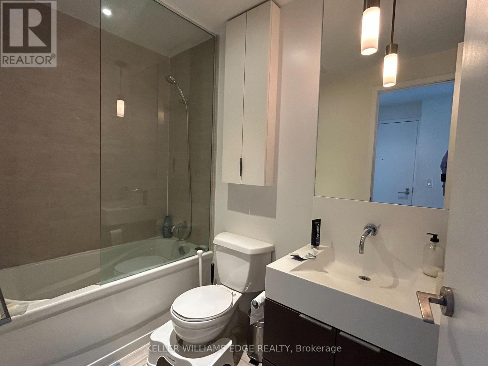 3301 - 110 Charles Street E, Toronto, Ontario M4Y 1T5 - Photo 11 - C13412952