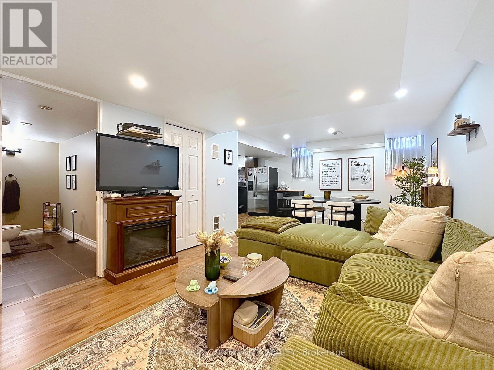 15 Bellefontaine Court, Vaughan, Ontario  L6A 4A7 - Photo 39 - N13441724