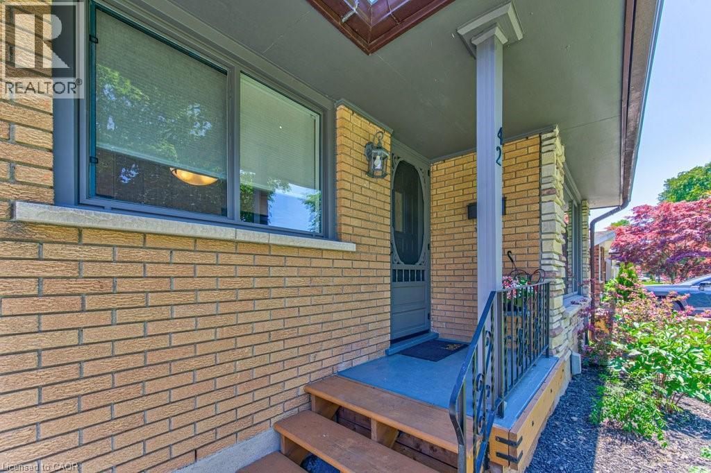 42 Morning Dew Drive, Brantford, Ontario  N3R 3P2 - Photo 4 - 40835714