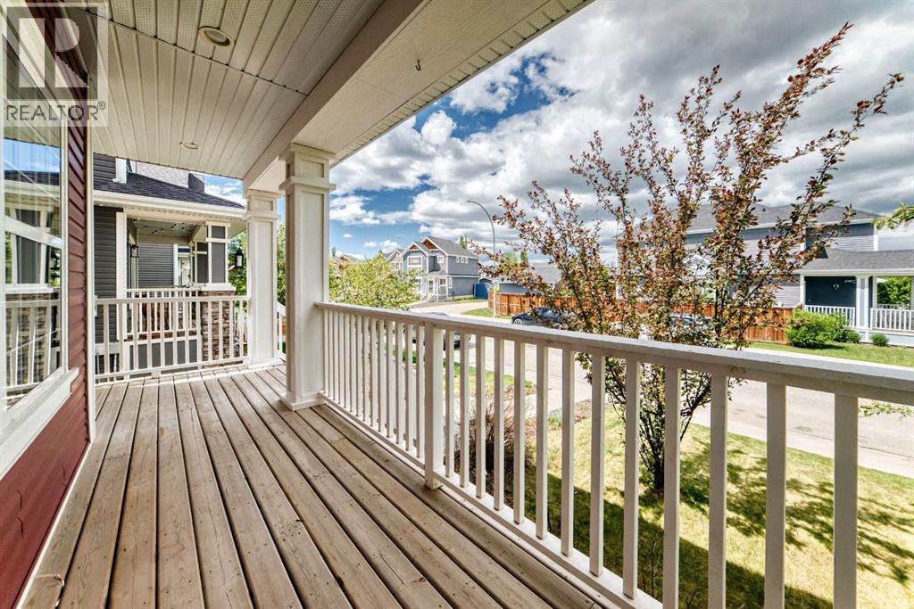 5 River Heights Green, Cochrane, Alberta  T4C 0J6 - Photo 4 - A2317418