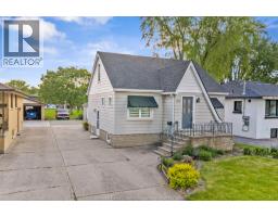 561 ELINOR STREET, Windsor, Ontario