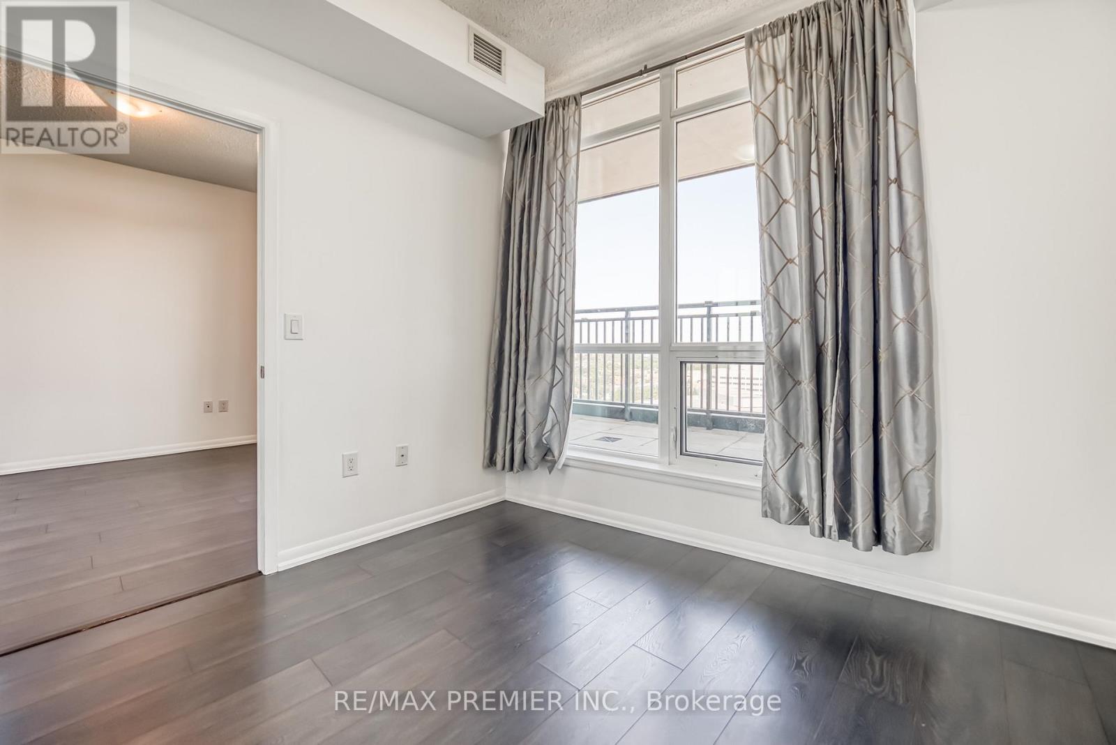 2013 - 800 Lawrence Avenue, Toronto, Ontario  M6A 0B1 - Photo 18 - W13444010