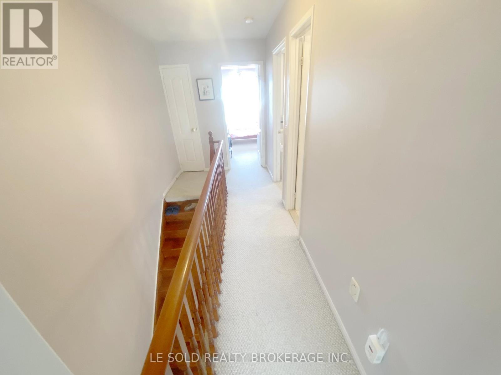 888 Scollard Court, Mississauga, Ontario  L5R 2R5 - Photo 26 - W13444030