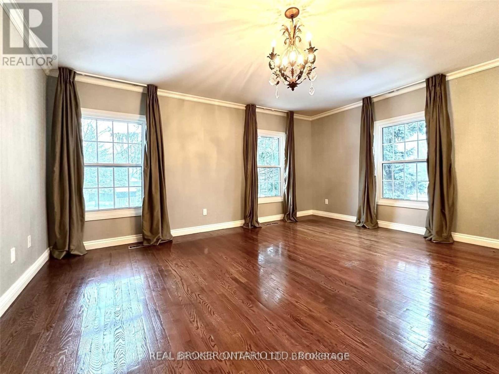 2524 King Richards Place, Mississauga, Ontario  L5K 2H2 - Photo 13 - W13444072