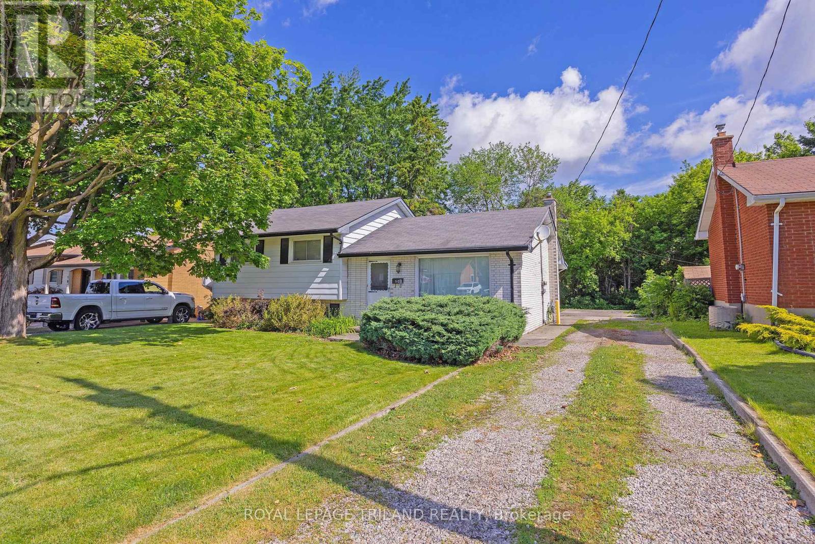 192 Myrtle Street, St. Thomas, Ontario  N5R 2G9 - Photo 1 - X13444216