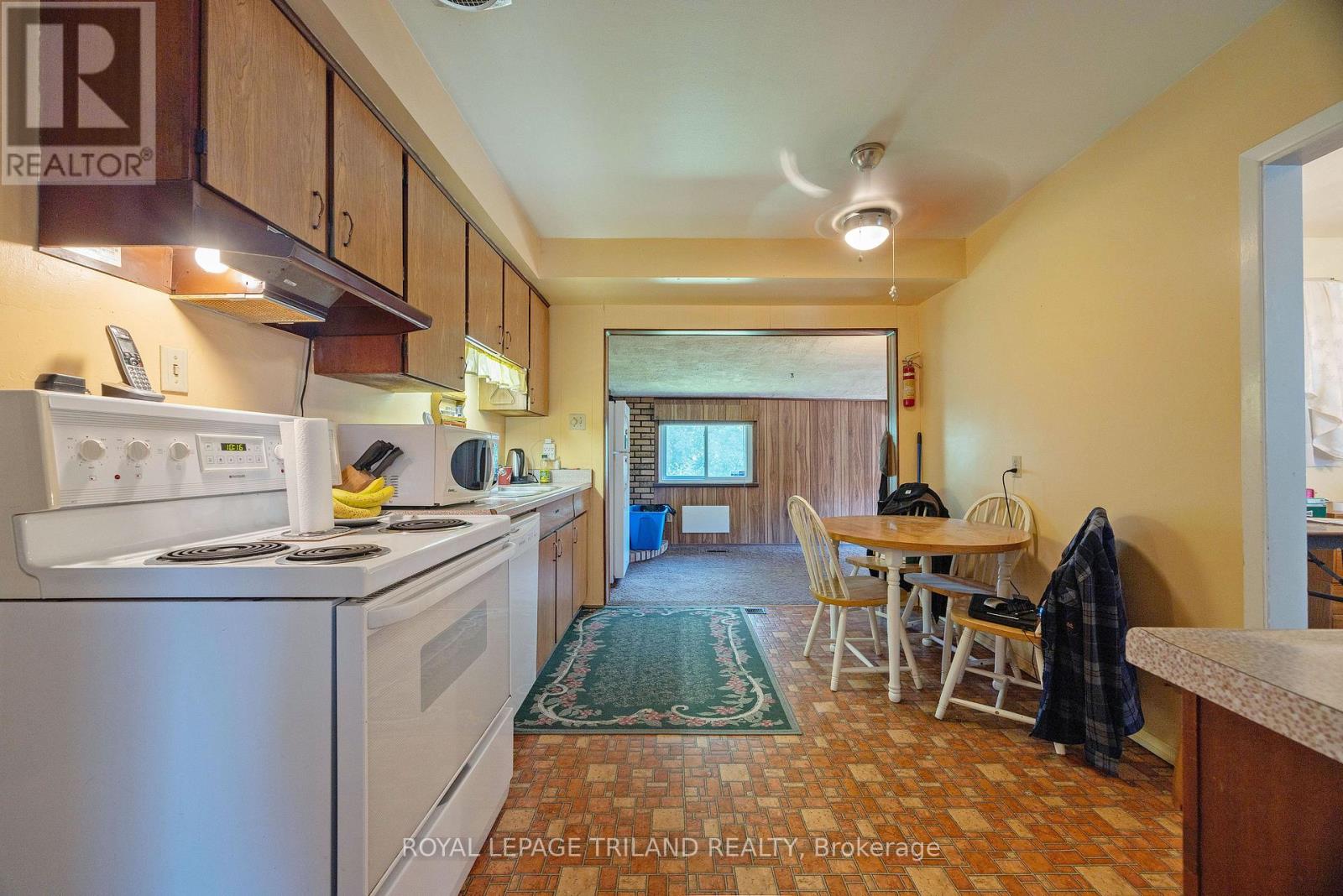 192 Myrtle Street, St. Thomas, Ontario  N5R 2G9 - Photo 6 - X13444216