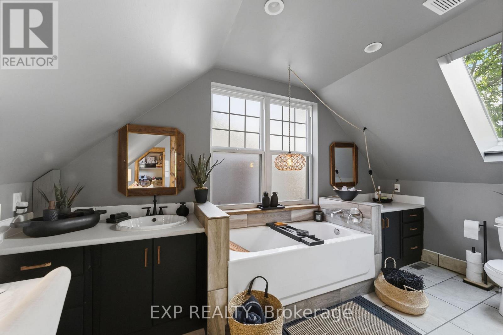 1095 Hamilton Road, London East, Ontario  N5W 1A7 - Photo 23 - X13444228