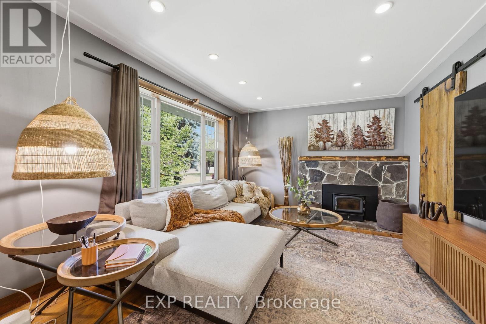 1095 Hamilton Road, London East, Ontario  N5W 1A7 - Photo 3 - X13444228