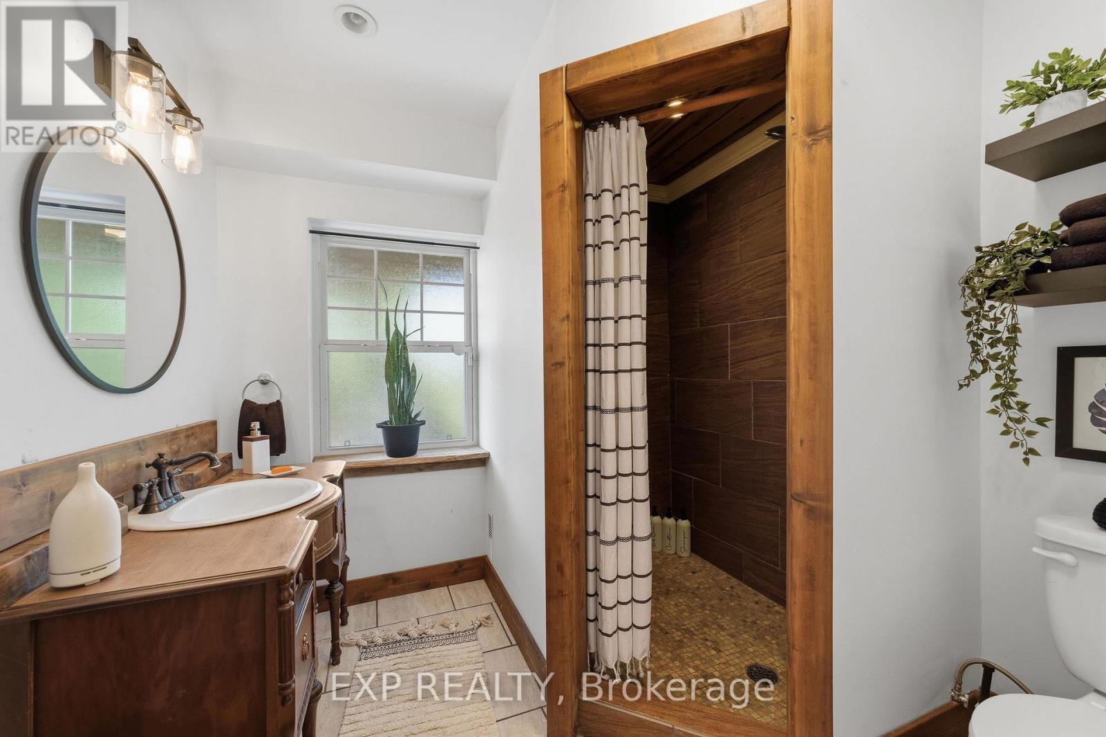 1095 Hamilton Road, London East, Ontario  N5W 1A7 - Photo 31 - X13444228